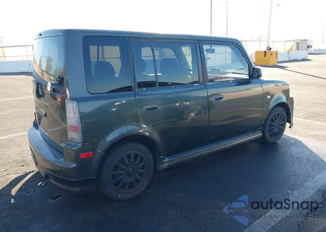 2005 Scion Xb from USA, damaged, VIN JTLKT324350183827